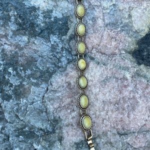Jewelry - ⚡️Ivory stone and gold bracelet Jewelry - ⚡️Ivory stone and gold bracelet